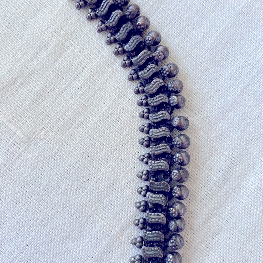 Indian silver short necklace. - Picture 2 of 4